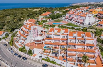 Apartment 2 Bedrooms in Carvoeira