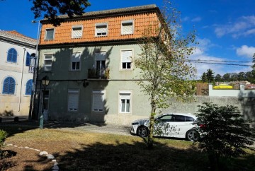 Apartamento 2 Quartos em Queluz e Belas