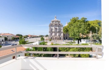 Maison 5 Chambres à Mafra