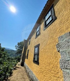 House 3 Bedrooms in Ancede e Ribadouro