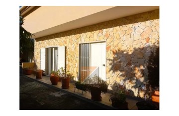 House 3 Bedrooms in Figueiró dos Vinhos e Bairradas