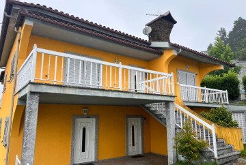 Maison 4 Chambres à Póvoa de Lanhoso (Nossa Senhora do Amparo)