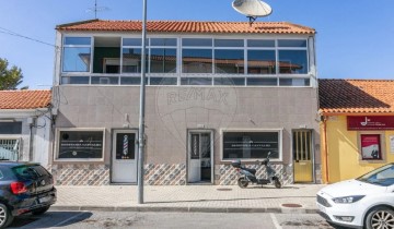 Appartement 4 Chambres à São Domingos de Rana