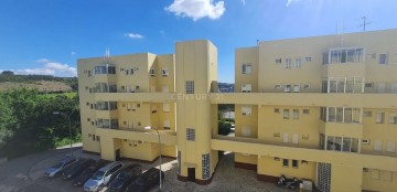 Apartamento 3 Quartos em Carnaxide e Queijas