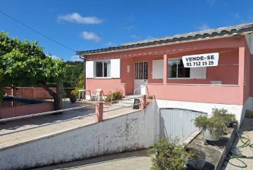 Maison 4 Chambres à Bordonhos