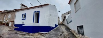 House 1 Bedroom in Aveiras de Baixo