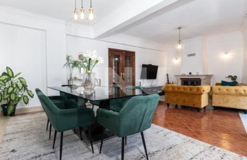 Apartamento 3 Quartos em Carregado e Cadafais