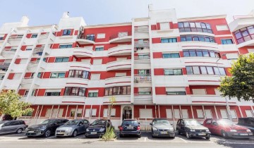 Apartamento 3 Quartos em Algueirão-Mem Martins