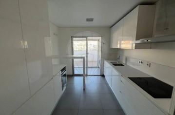 Apartamento 3 Quartos em Benfica