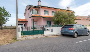 House  in Ílhavo (São Salvador)