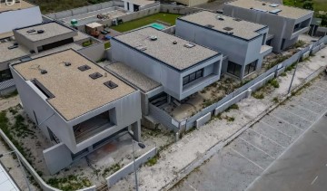 Maison 3 Chambres à Póvoa de Varzim, Beiriz e Argivai