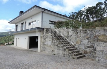 Maison 3 Chambres à Gondar e Orbacém