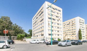 Apartamento 3 Quartos em Carnide