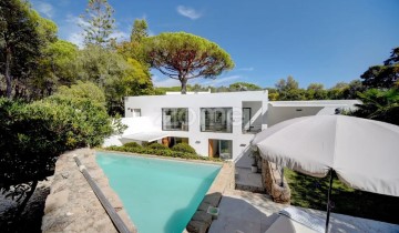 House 3 Bedrooms in Cascais e Estoril