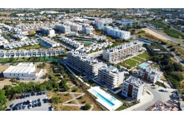 Apartamento 3 Quartos em Albufeira e Olhos de Água