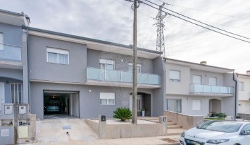 Maison 3 Chambres à Vila Cova da Lixa e Borba de Godim