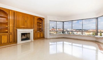 Apartamento 3 Quartos em Areeiro