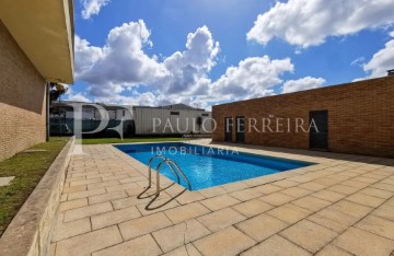 Apartment 1 Bedroom in Vilarinho das Cambas