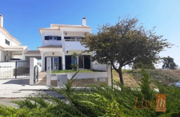 Casa o chalet 4 Habitaciones en Ericeira