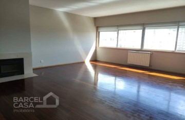 Apartment 4 Bedrooms in Barcelos, V.Boa, V.Frescainha