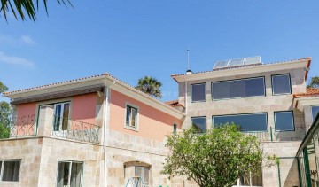 House 5 Bedrooms in S.Maria e S.Miguel, S.Martinho, S.Pedro Penaferrim