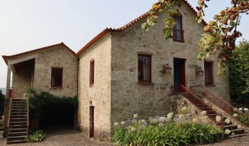 House  in Ferreiros, Prozelo e Besteiros