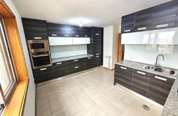 Apartamento 3 Quartos em Santa Maria da Feira, Travanca, Sanfins e Espargo