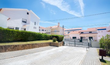 Appartement  à Igreja Nova e Cheleiros