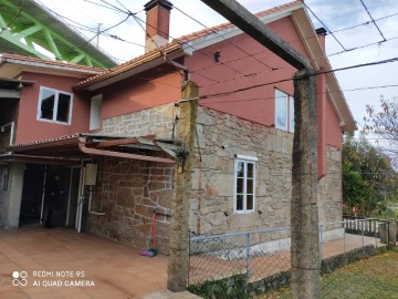 Casa o chalet 5 Habitaciones en Catoira (San Miguel P.)