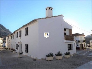 Casa o chalet 6 Habitaciones en Alfarnatejo