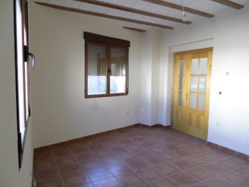 House 4 Bedrooms in Vara de Rey