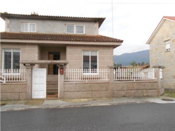 Casa o chalet 4 Habitaciones en Vilaboa (San Martín P.)