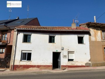 Casa o chalet 4 Habitaciones en Montejos del Camino