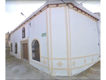 House 7 Bedrooms in Almorchon