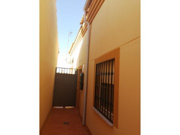 House 5 Bedrooms in Castilleja del Campo