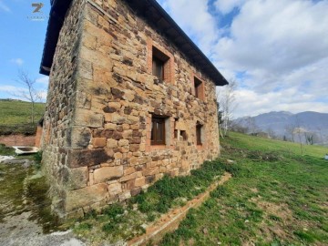 Casas rústicas en Selaya