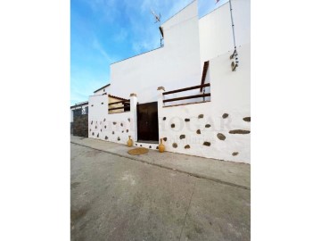 Maison 2 Chambres à Puebla de Guzmán