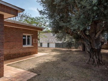 Casa o chalet 5 Habitaciones en Pallejà