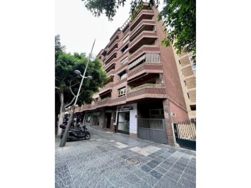 Piso 6 Habitaciones en Altamira - Oliveros - Barrio Alto