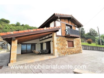 Casa o chalet 4 Habitaciones en Sollano-Llantada