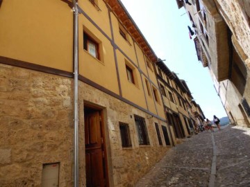 Piso 2 Habitaciones en Montejo de San Miguel