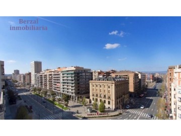 Piso 4 Habitaciones en Logroño Centro