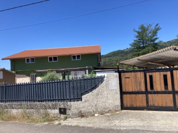 Casa o chalet 4 Habitaciones en Ponteareas (San Miguel P. y San Pedro P.)