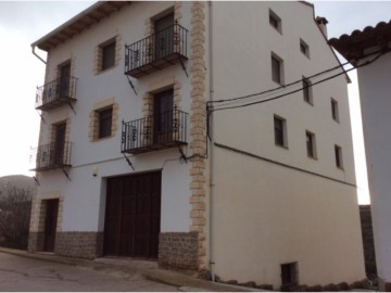 Appartement 4 Chambres à Mora de Rubielos