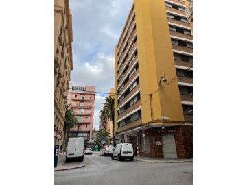 Piso 4 Habitaciones en Málaga Centro