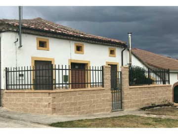 Country homes 3 Bedrooms in Carabias