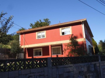 Casa o chalet 4 Habitaciones en Sobrado