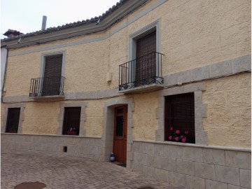 Maison 7 Chambres à Granja Muedra
