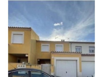 House 3 Bedrooms in Ajofrín