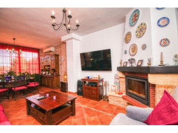 Casa o chalet 5 Habitaciones en Montehermoso